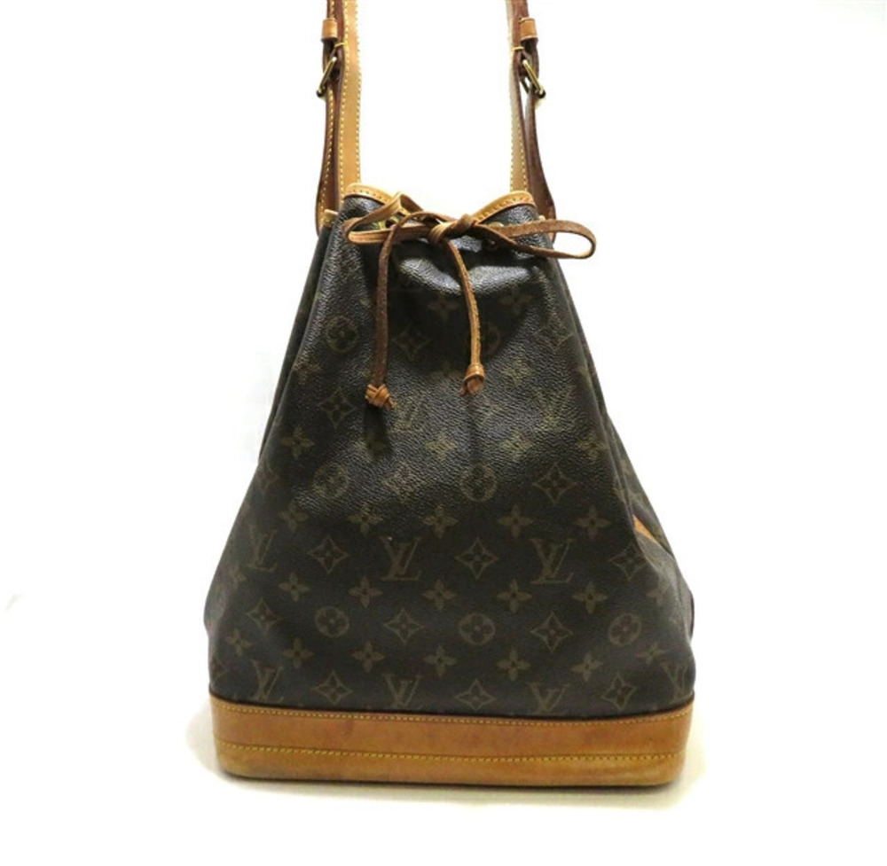 LOUIS VUITTON Noe Shoulder Bag Monogram